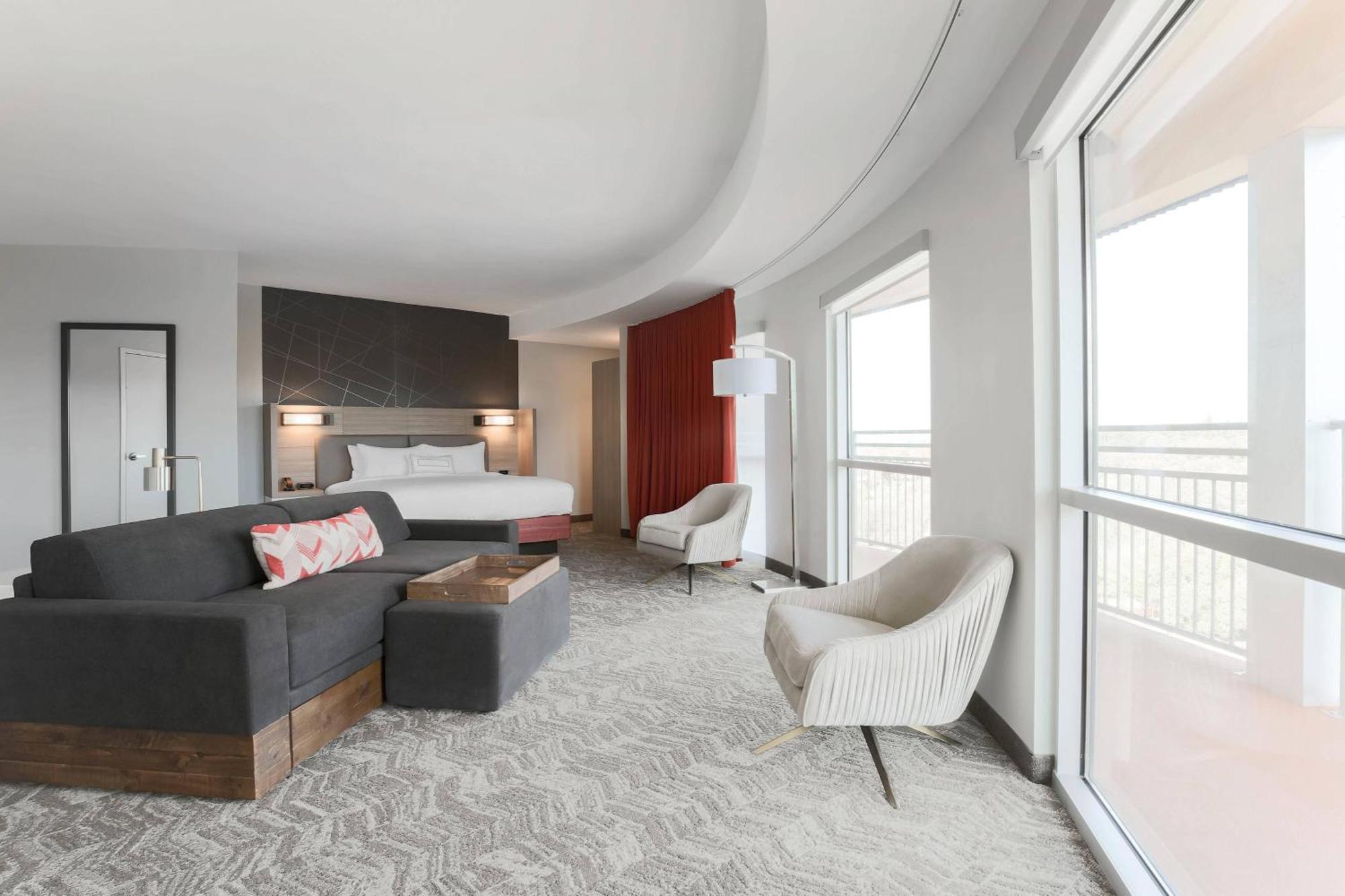 Hotel Vista Sierra Оубърн Екстериор снимка