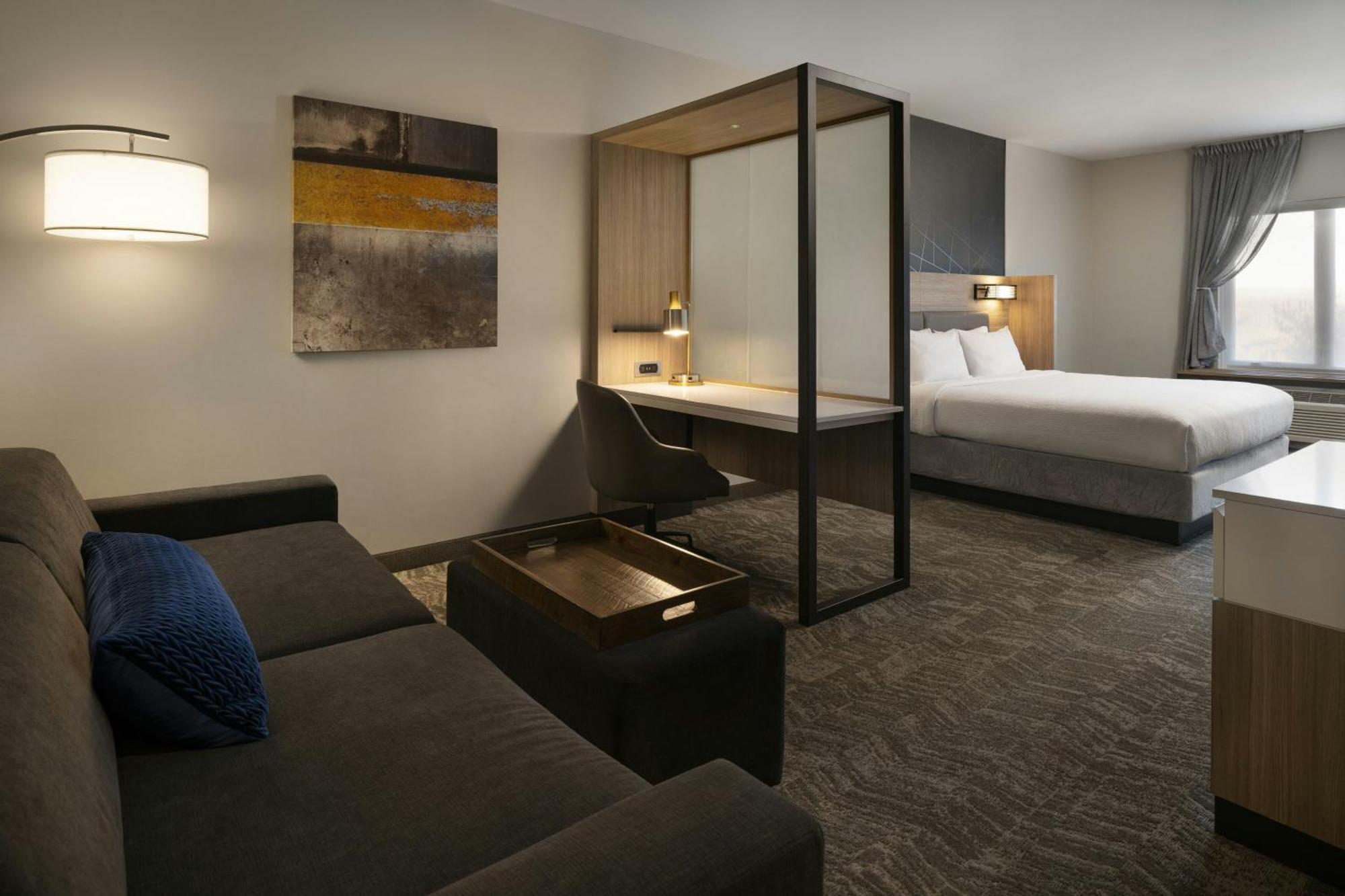 Hotel Vista Sierra Оубърн Екстериор снимка